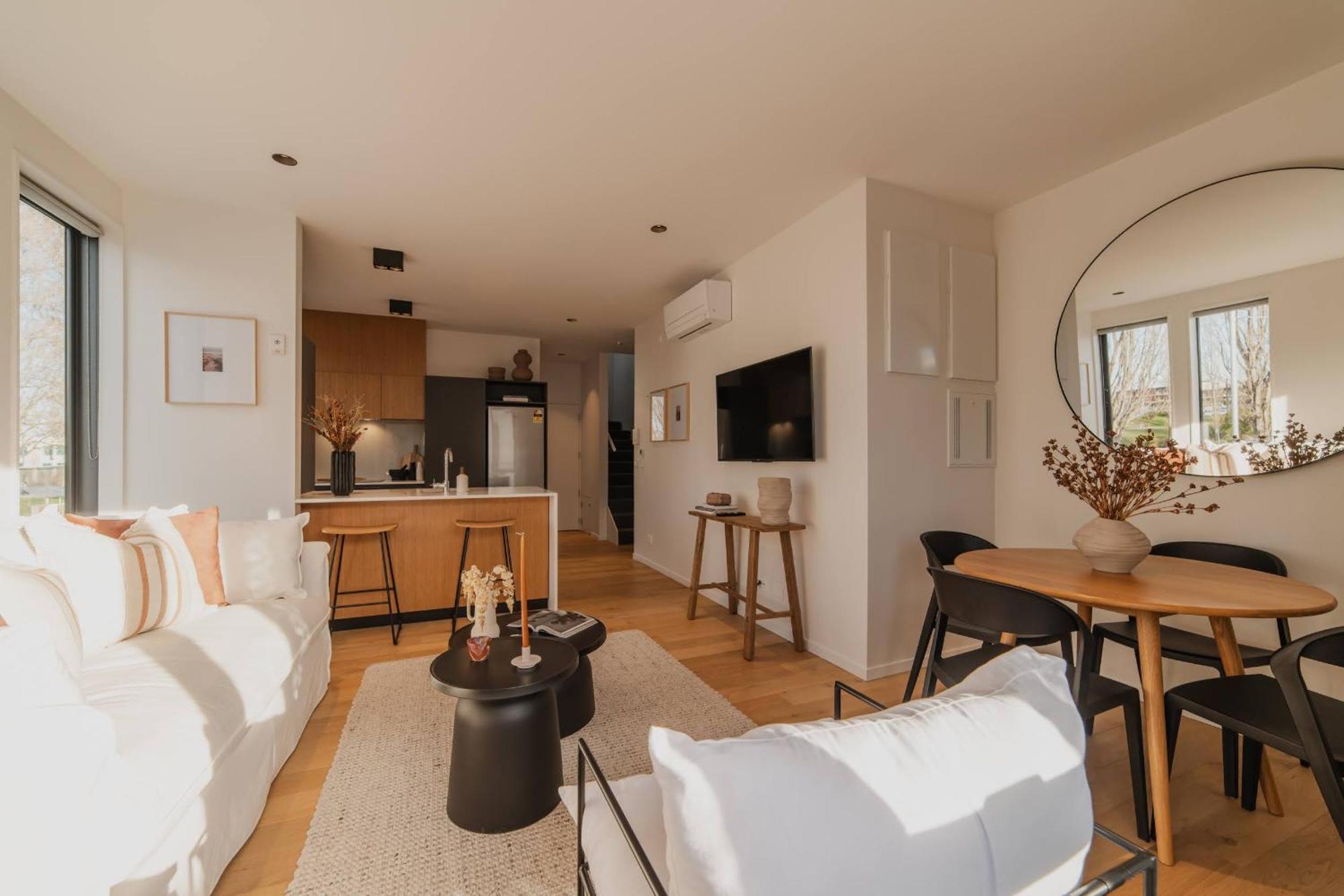 Chic And Contemporary Living At Cambridge Terrace Christchurch Exterior foto